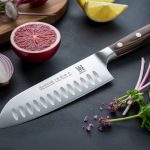 Pourquoi choisir un couteau santoku zwilling pour une cuisine de qualité professionnelle